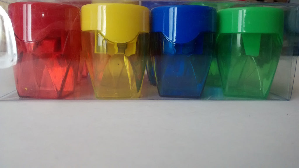 SACAPUNTAS CON RECIPIENTE VARIOS COLORES